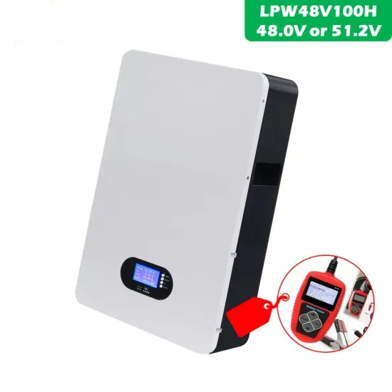 Why is there a signal when the solar container communication station is powered on continuously 