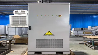 Server Racks & Cabinets