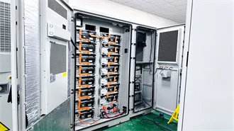 Solar & Energy Storage Enclosures: Design Guide | topcabinet