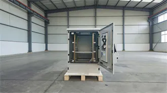 Mobile Solar + Energy Storage System: Solar Container with