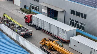 China Customized Big Rated 30KW Hybrid Inverter Manufacturers