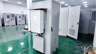 The Complete Guide to Wall-Mounted Solar Panels