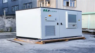 What is a Solar Inverter? Full Guide and Generator Differences