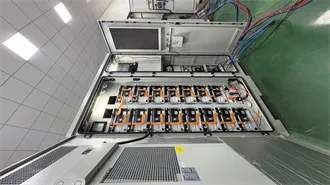 How do Hybrid (solar+wind) Renewable Energy Systems Work